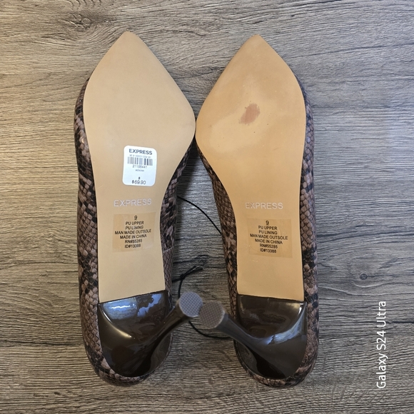 Express Pointedtoe Brown Snakeskin Pattern Heels Size 9 NWT See Pics - Picture 6 of 7
